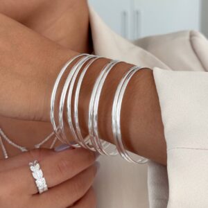 Bracelete em aros fechado